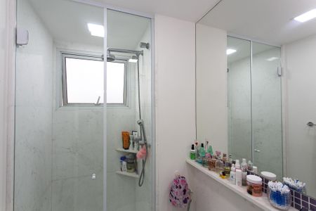 Apartamento à venda com 178m², 4 quartos e 3 vagas Apartamento à venda com 178m², 4 quartos e 3 vagasBanheiro da Suíte 3