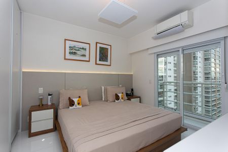 Apartamento à venda com 178m², 4 quartos e 3 vagas Apartamento à venda com 178m², 4 quartos e 3 vagasSuíte 1