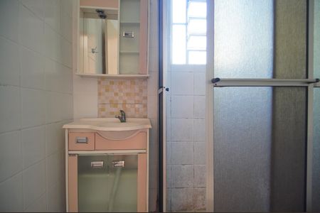 Apartamento para alugar com 63m², 2 quartos e sem vagaBanheiro
