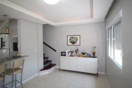 Sala 1 de casa para alugar com 3 quartos, 310m² em São Geraldo, Porto Alegre
