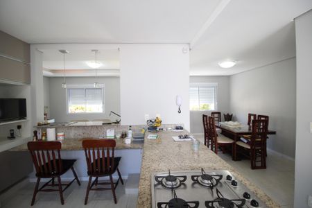 Casa à venda com 310m², 3 quartos e 6 vagasCozinha