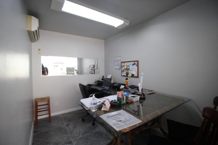 Casa à venda com 310m², 3 quartos e 6 vagasStudio