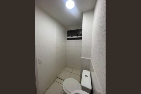 Apartamento para alugar com 42m², 2 quartos e sem vaga Apartamento para alugar com 42m², 2 quartos e sem vagaBanheiro