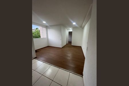 Apartamento para alugar com 2 quartos, 42m² em Santa Cruz, Rio de Janeiro