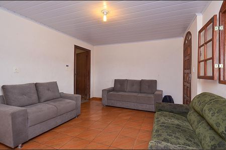 Sala de casa à venda com 4 quartos, 200m² em Santa Cruz, Belo Horizonte