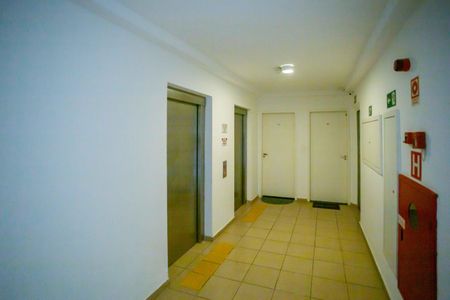 Apartamento à venda com 57m², 2 quartos e 1 vagaHall de entrada