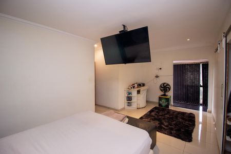 Casa à venda com 680m², 6 quartos e 6 vagasQuarto Suíte