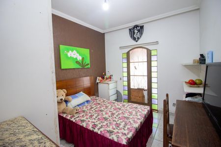 Casa à venda com 680m², 6 quartos e 6 vagasQuarto 2