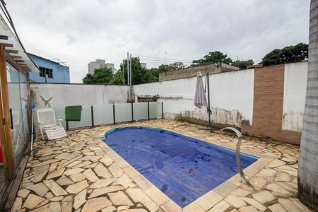 Casa à venda com 680m², 6 quartos e 6 vagasPiscina