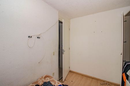 Quarto 1 de apartamento à venda com 2 quartos, 46m² em Mário Quintana, Porto Alegre