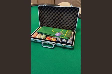 Apartamento à venda com 2 quartos, 77m² em Pinheiros, São Paulo