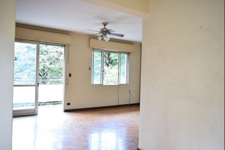Apartamento à venda com 170m², 3 quartos e 2 vagasSuíte