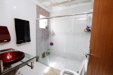 Banheiro 1 de casa à venda com 6 quartos, 200m² em Jk, Contagem