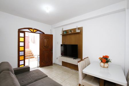 Casa à venda com 200m², 6 quartos e 2 vagasSala 2