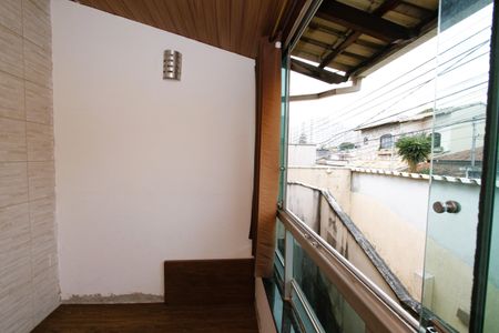 Casa à venda com 200m², 6 quartos e 2 vagasVaranda