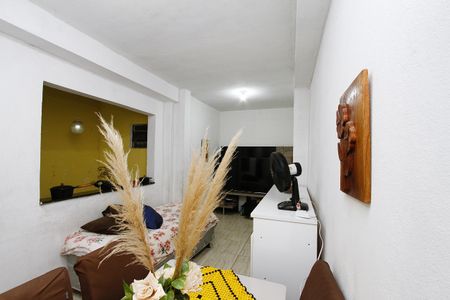 Casa à venda com 200m², 6 quartos e 2 vagasQuarto 4