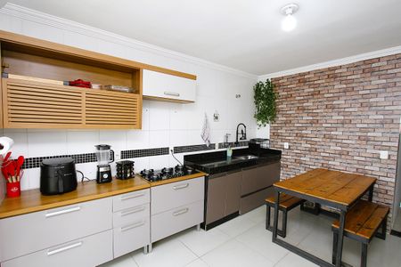 Casa à venda com 200m², 6 quartos e 2 vagasCozinha 1