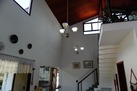 Casa para alugar com 1000m², 4 quartos e 3 vagasSala 1