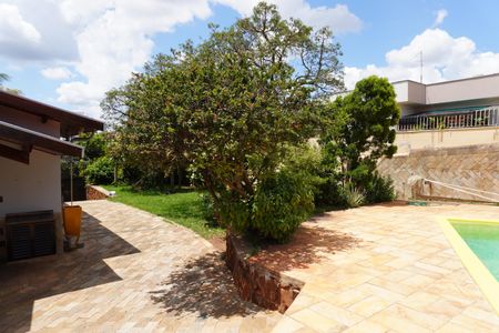 Casa para alugar com 1000m², 4 quartos e 3 vagasÁrea comum