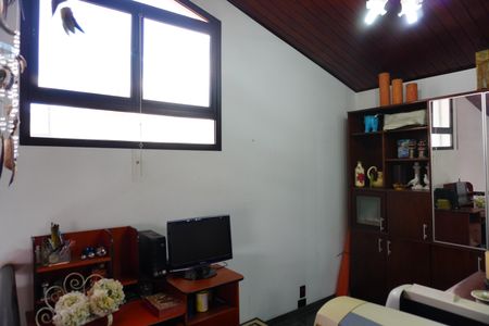 Casa para alugar com 1000m², 4 quartos e 3 vagasSala 2