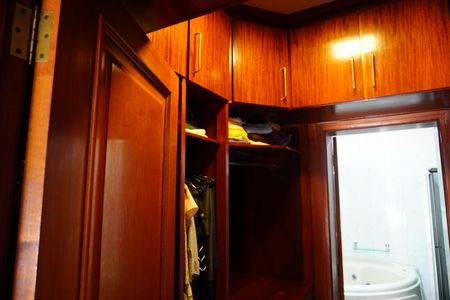 Casa para alugar com 1000m², 4 quartos e 3 vagasCloset Suíte 3