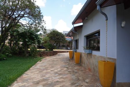 Casa para alugar com 1000m², 4 quartos e 3 vagasÁrea comum