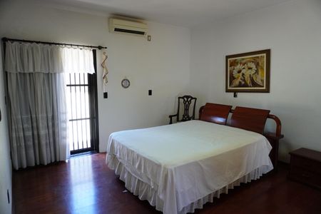 Casa para alugar com 1000m², 4 quartos e 3 vagasSuíte 3