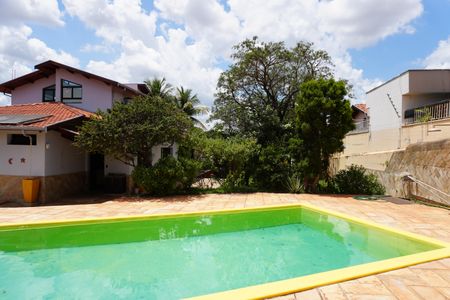 Casa para alugar com 1000m², 4 quartos e 3 vagasÁrea comum