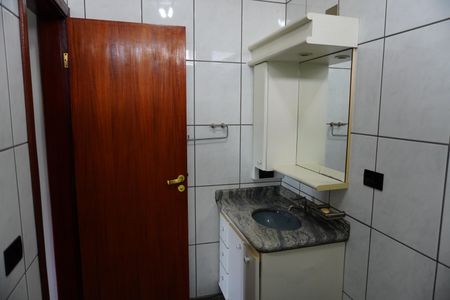 Casa para alugar com 1000m², 4 quartos e 3 vagasBanheiro da Suíte 4