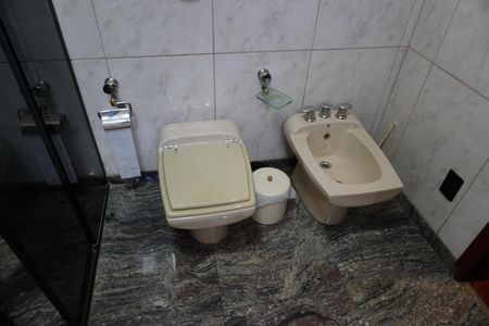 Casa para alugar com 1000m², 4 quartos e 3 vagasBanheiro da Suíte 3