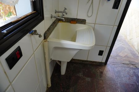 Casa para alugar com 1000m², 4 quartos e 3 vagasÁrea de Serviço