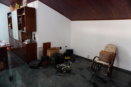 Casa para alugar com 1000m², 4 quartos e 3 vagasSala 2