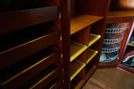 Casa para alugar com 1000m², 4 quartos e 3 vagasCloset Suíte 2