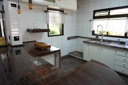 Casa para alugar com 1000m², 4 quartos e 3 vagasCozinha