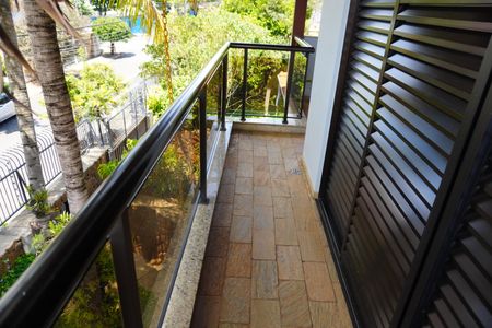 Casa para alugar com 1000m², 4 quartos e 3 vagasSacada