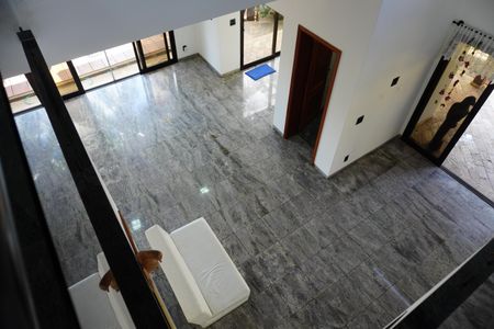 Casa para alugar com 1000m², 4 quartos e 3 vagasSala 2