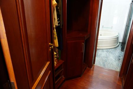 Casa para alugar com 1000m², 4 quartos e 3 vagasCloset Suíte 3