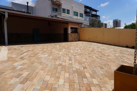 Casa para alugar com 1000m², 4 quartos e 3 vagasÁrea comum