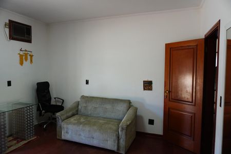 Casa para alugar com 1000m², 4 quartos e 3 vagasSuíte 2