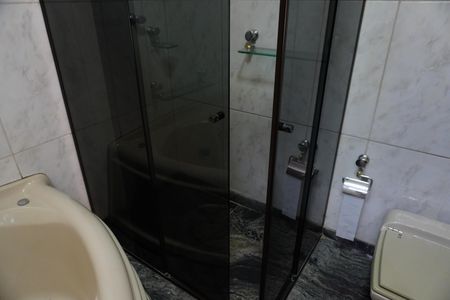 Casa para alugar com 1000m², 4 quartos e 3 vagasBanheiro da Suíte 3