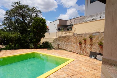 Casa para alugar com 1000m², 4 quartos e 3 vagasÁrea comum