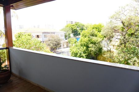 Casa para alugar com 1000m², 4 quartos e 3 vagasÁrea comum