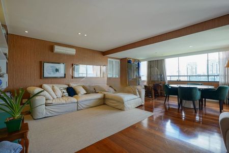 Apartamento à venda com 185m², 4 quartos e 3 vagasFoto 10