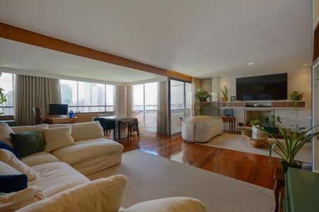 Foto 11 de apartamento à venda com 4 quartos, 185m² em Real Parque, São Paulo