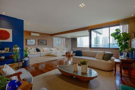 Foto 01 de apartamento à venda com 4 quartos, 185m² em Real Parque, São Paulo