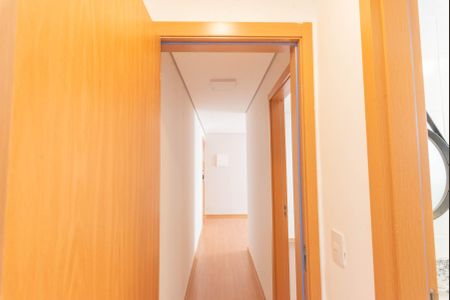 Apartamento para alugar com 58m², 2 quartos e 1 vaga Apartamento para alugar com 58m², 2 quartos e 1 vagaCorredor