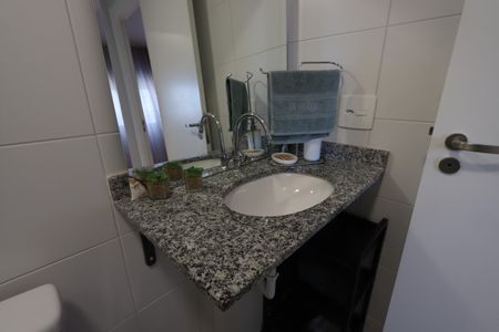 Apartamento para alugar com 60m², 2 quartos e 1 vagaBanheiro Social