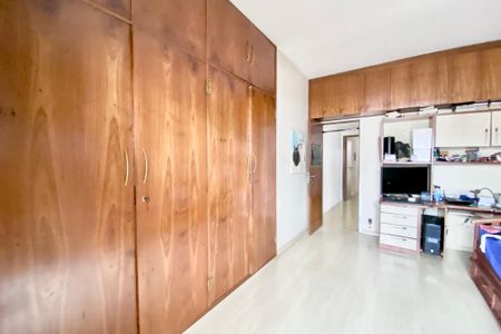 Apartamento à venda com 190m², 3 quartos e 1 vagaQuarto 1