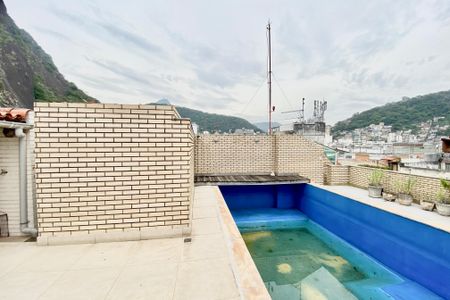Apartamento à venda com 190m², 3 quartos e 1 vagaPiscina