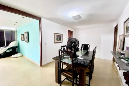Apartamento à venda com 190m², 3 quartos e 1 vagaSala de Jantar